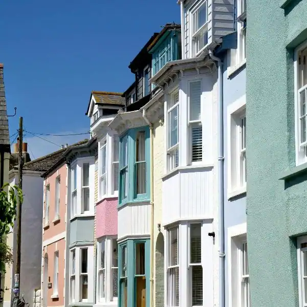 Scenarios 3 image of UK home - Faulkners scenarios Watford
